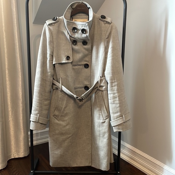 Grey trench military style Fall/Early Winter jacket. - Picture 2 of 5
